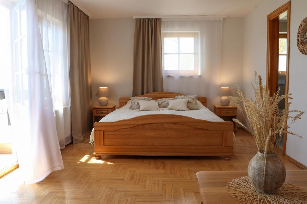 Hotel Prie Mariu Nida Esterno foto